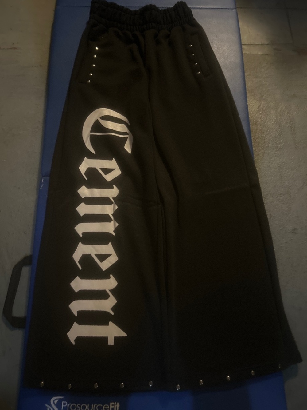 NWT Cement Hill Sweatpants Black/White Large